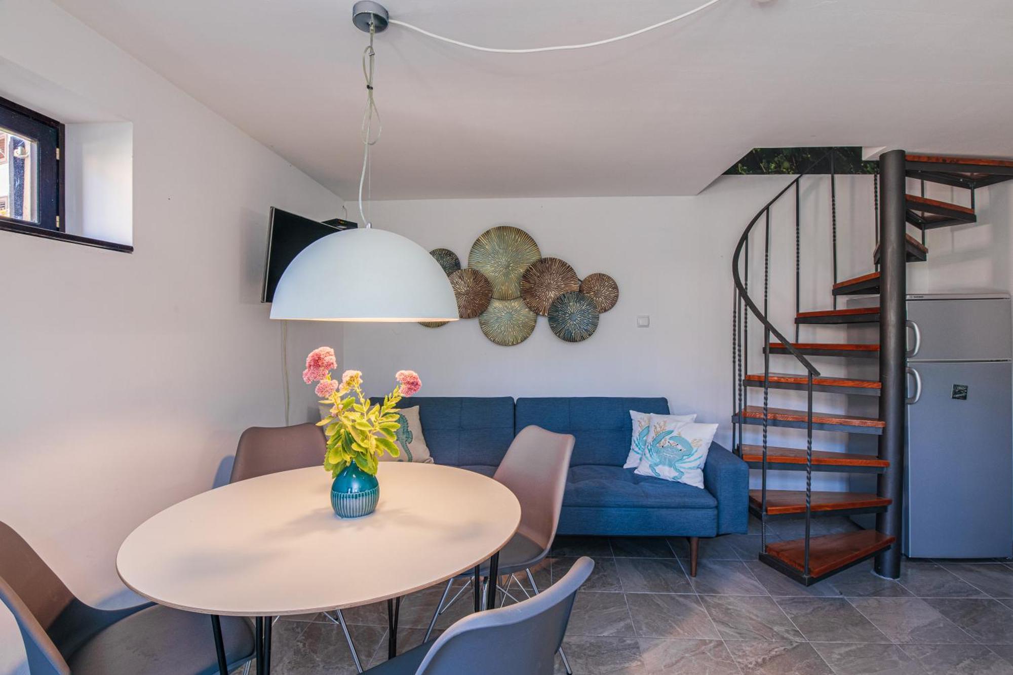 Apartments Lina Vrh  Εξωτερικό φωτογραφία