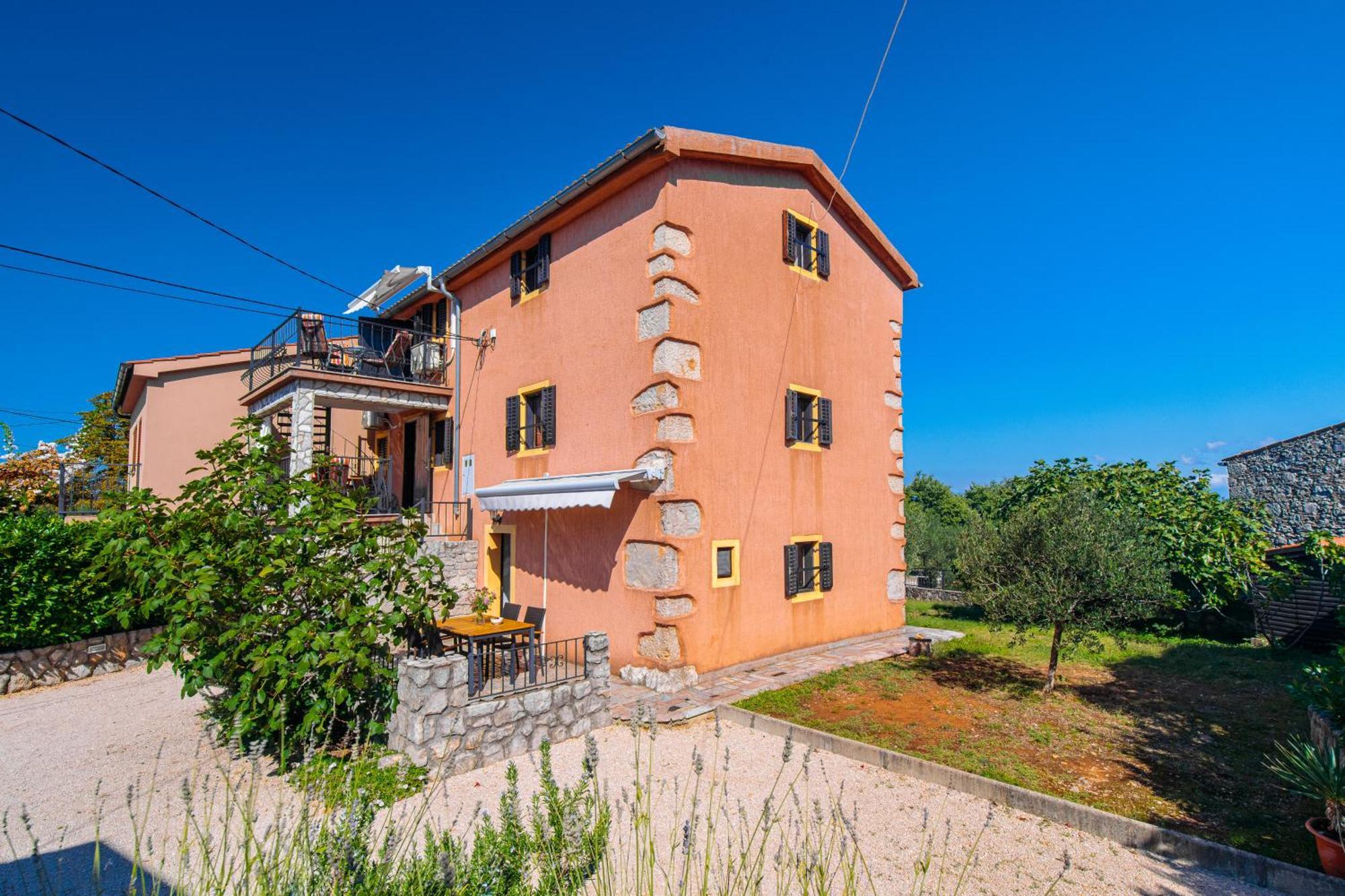 Apartments Lina Vrh  Εξωτερικό φωτογραφία